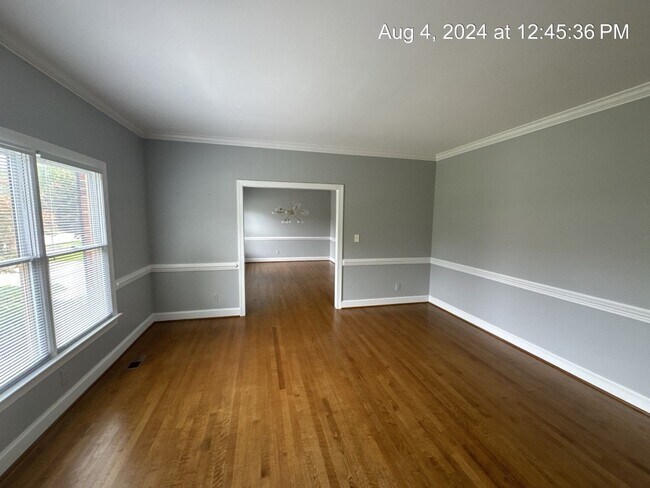 Foto del edificio - 3525 Birkdale Ct