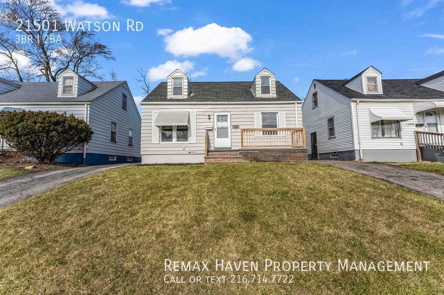 Primary Photo - 21501 Watson Rd, Maple Hts - Amazing 3 bed...