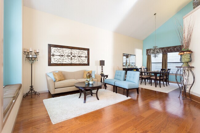 Foto del edificio - Beautiful 4 bedroom home in the Deerfield Subdivision