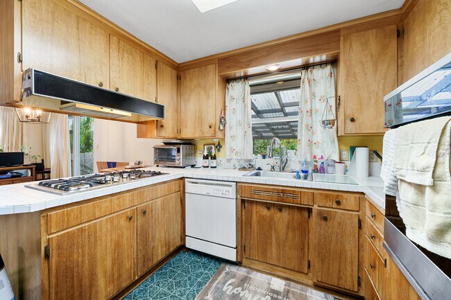 Foto del edificio - 5227 116th Pl SE