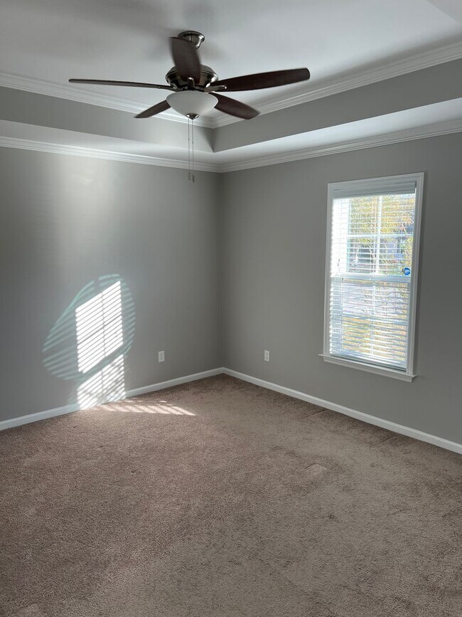Foto del edificio - 4BR/2BA in Valdosta Available Mid-April