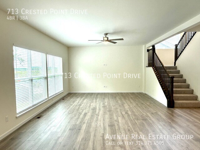 Building Photo - 713 Crested Pt Dr