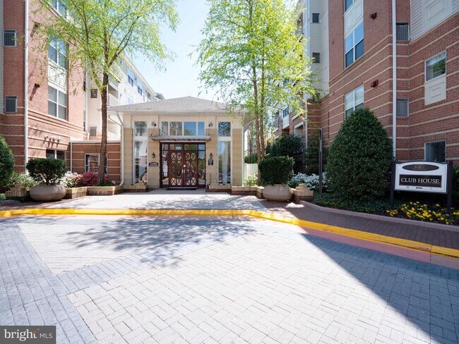 Foto del edificio - 9480 Virginia Center Blvd