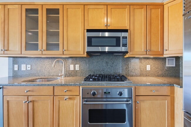 Photo - 1111 19th St N Apartment