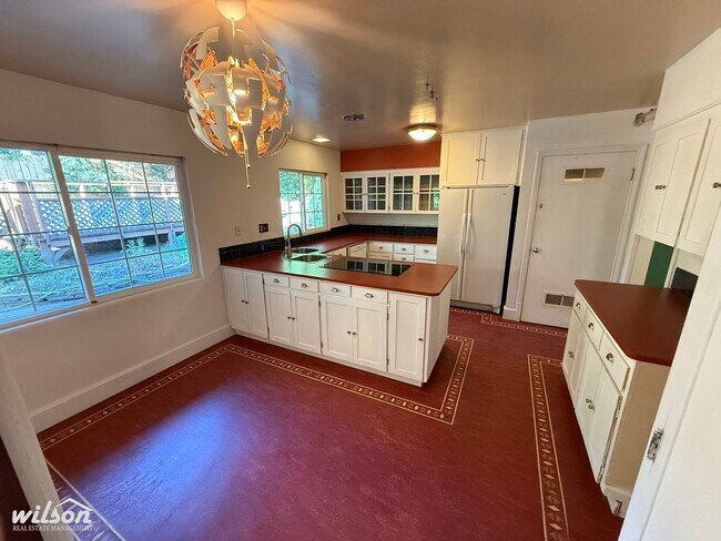 Foto del edificio - Beautiful 3bd/2ba Single Family Home near ...