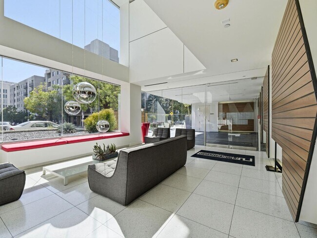 Foto del edificio - 6735 Yucca St