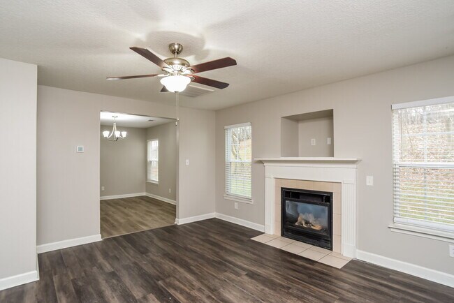 Foto del edificio - 1026 Allegiance Dr