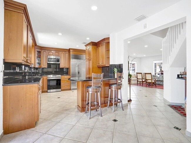 Foto del edificio - 5343 NW 111th Ct