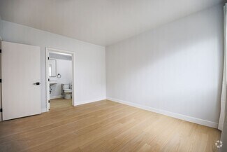 Building Photo - 11435 Cumpston St