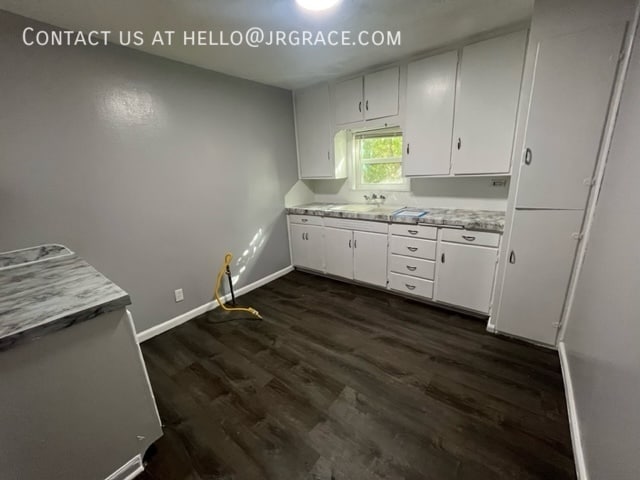Building Photo - 3513 Homan Ave