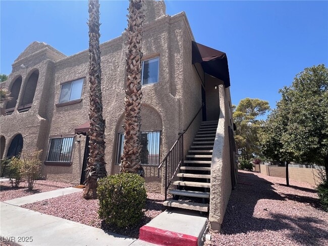 Foto del edificio - 5061 W Pioneer Ave