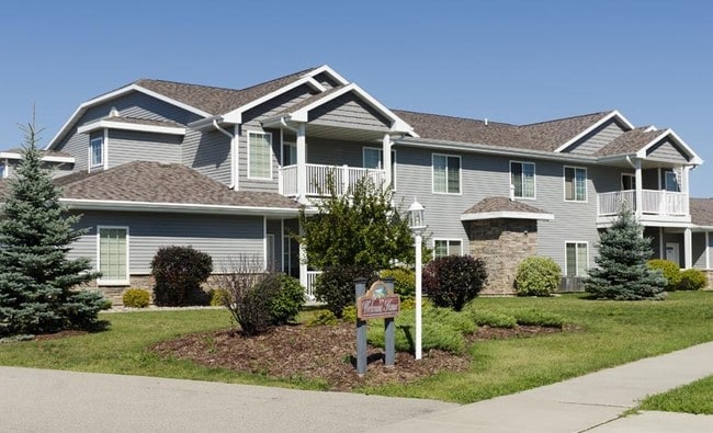 Phase 2-4 Exterior - Wyldewood Village
