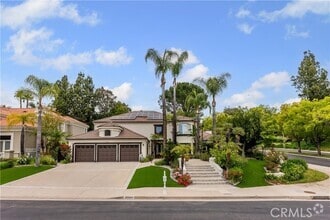 Building Photo - 25605 Queenscliff Ct