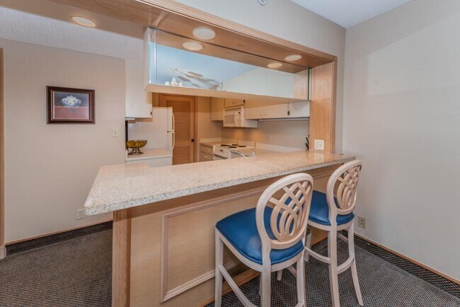 Foto del edificio - 36750 US Hwy 19 N