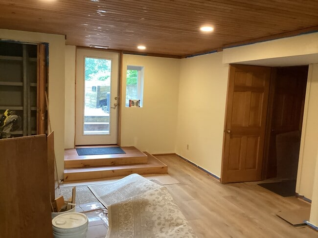 Front door/office/BR - 4 Old Bay Rd