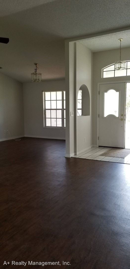 Foto del edificio - 3 br, 2 bath House - 5175 Baldock Ave.