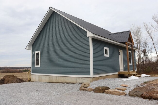 Foto del edificio - 1785 Kellogg Rd