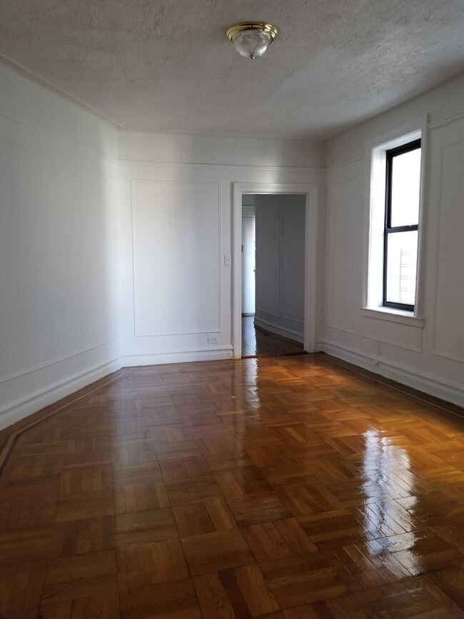 Foto del edificio - 2961-2965 Marion Avenue