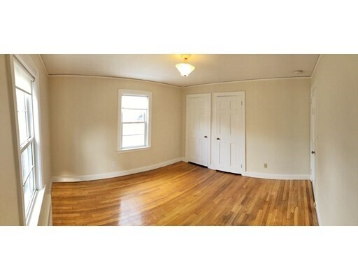 Building Photo - 106 Merrymount