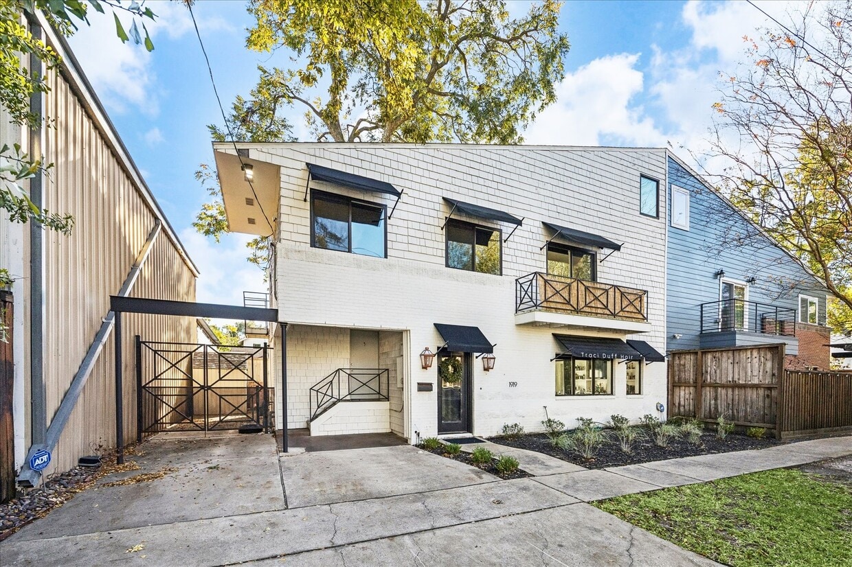 Photo - 1919 Missouri St (Houston, TX)