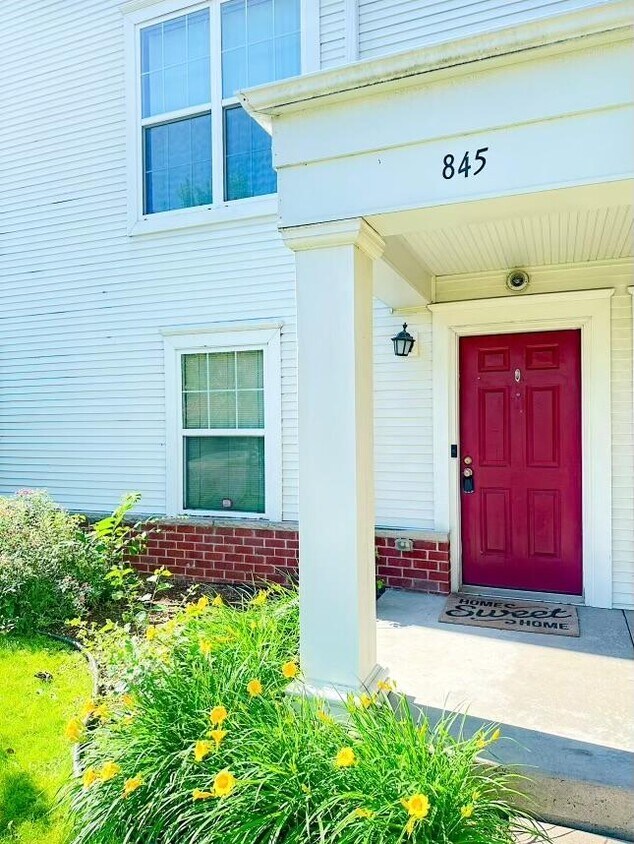 Foto principal - 845 N 8th Ave