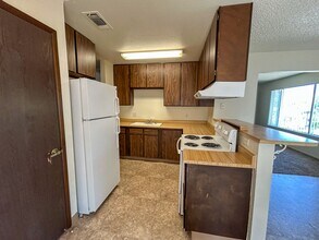 Building Photo - 951 Jamieson Ct