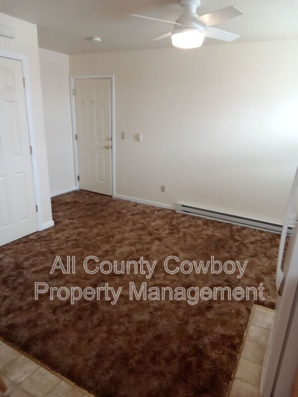 509 E Curtis St Unit Apt. 202, Laramie, WY 82072 Condo for Rent in