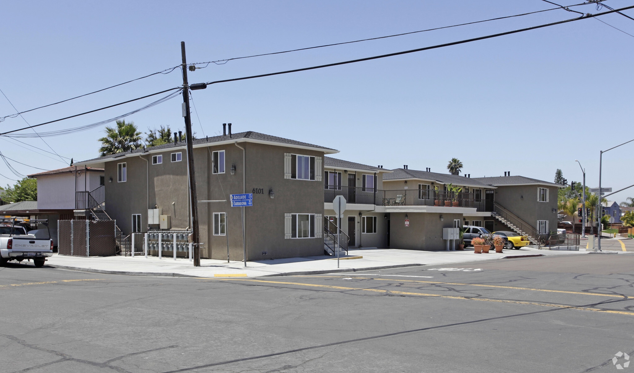 Bella Vista Condominiums