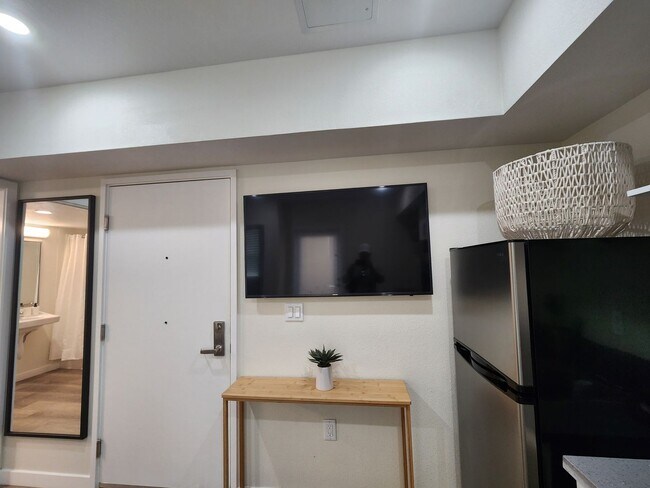 Foto del edificio - 228 N Soto St