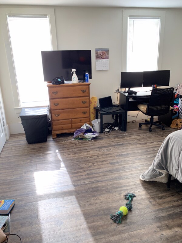 460 E Broadway St Unit 3, Winona, MN 55987 Room for Rent in Winona