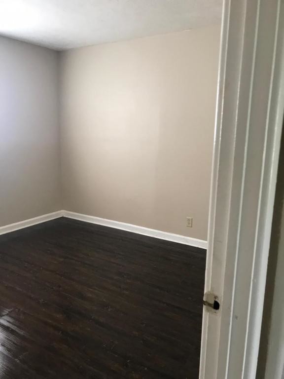 Foto del edificio - 5310 Milner Road, Unit 13