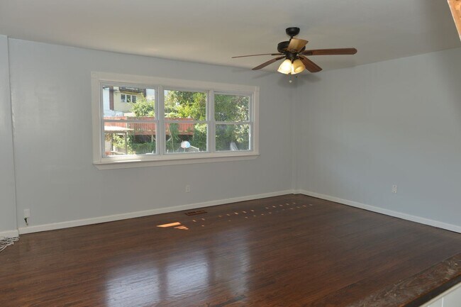 Foto del edificio - 3522 Nottingham Ln