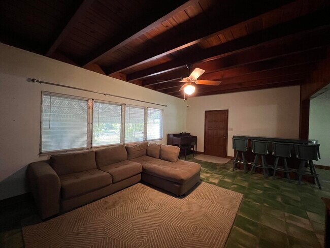 Foto del edificio - 1010 N 12th St