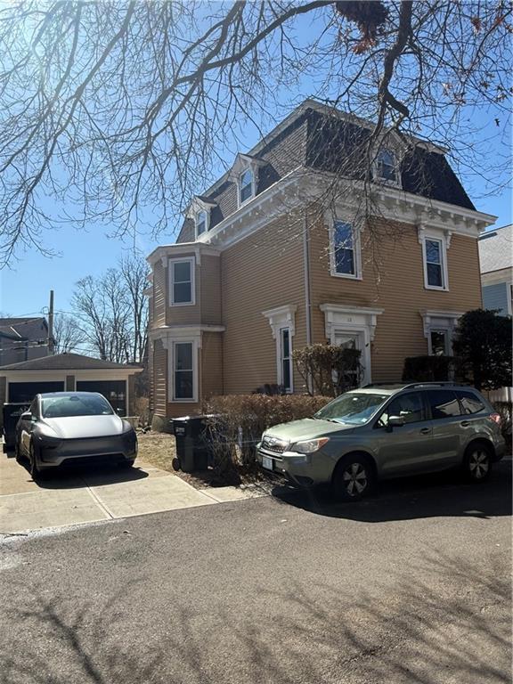 Building Photo - 12 Park St