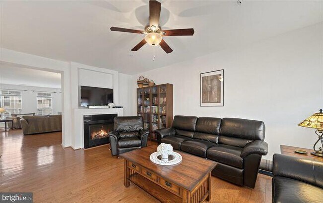 Building Photo - 6266 Woodruff Springs Way