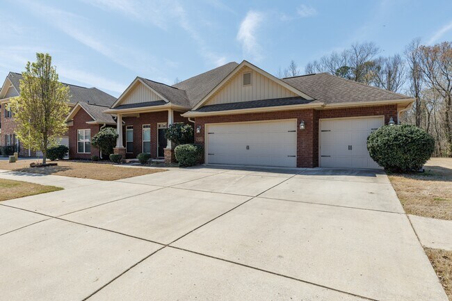 Foto del edificio - 8317 Anslee Way NW
