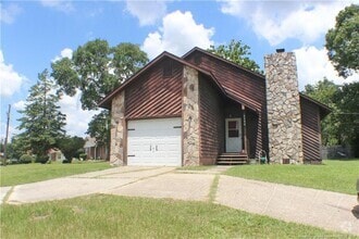 Building Photo - 6398 Hawfield Dr