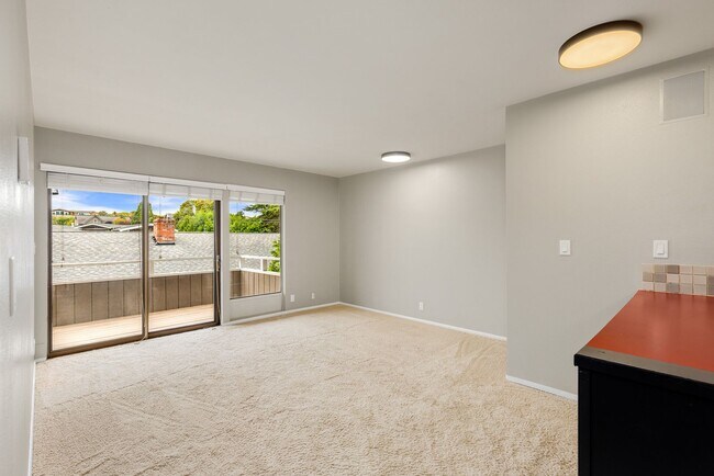 Foto del edificio - 922 100th Ave NE