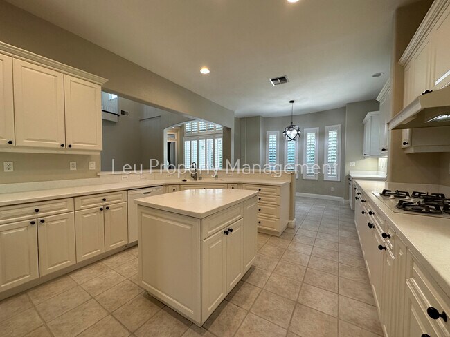 Building Photo - 5046 Skellig Rock Way