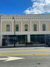 Building Photo - 624 Washington St
