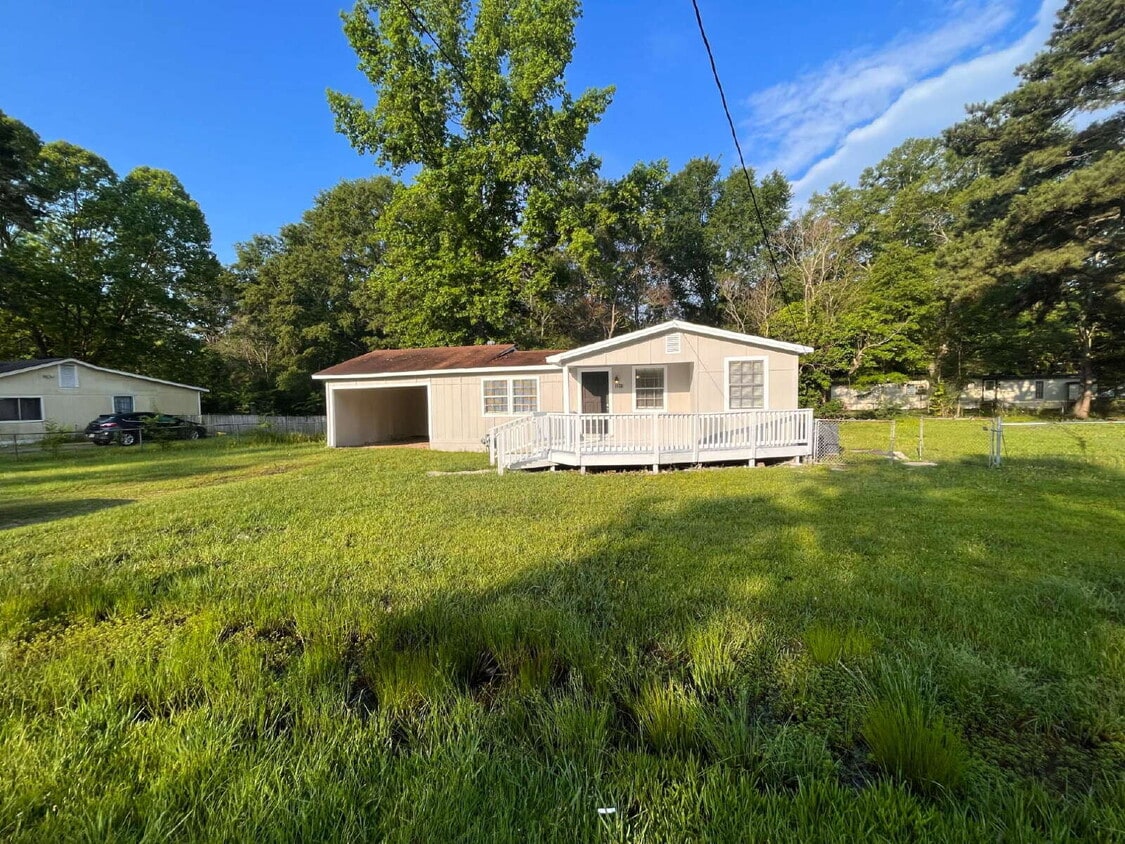 Cozy 3BR Rental in Pearl, MS – Spacious Ya... - Cozy 3BR Rental in Pearl, MS – Spacious Ya...