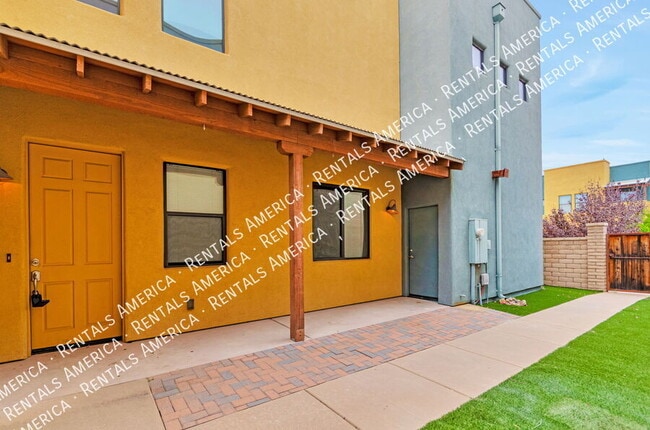 Foto del edificio - 402 E Croydon Park Rd