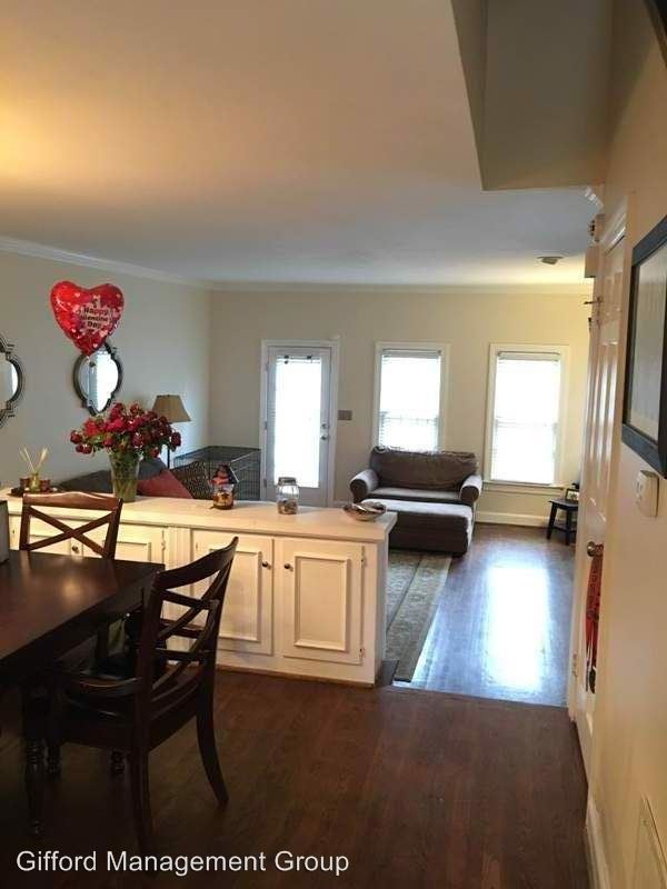 Building Photo - 3 br, 2.5 bath House - 811 Botetourt Gardens