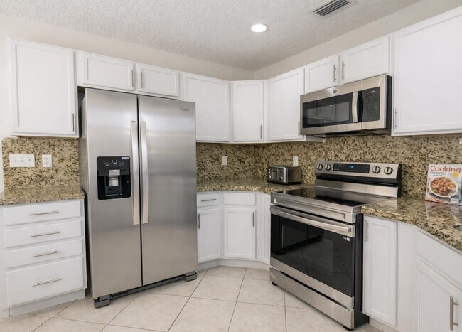 Foto del edificio - 703 Crosswinds Dr
