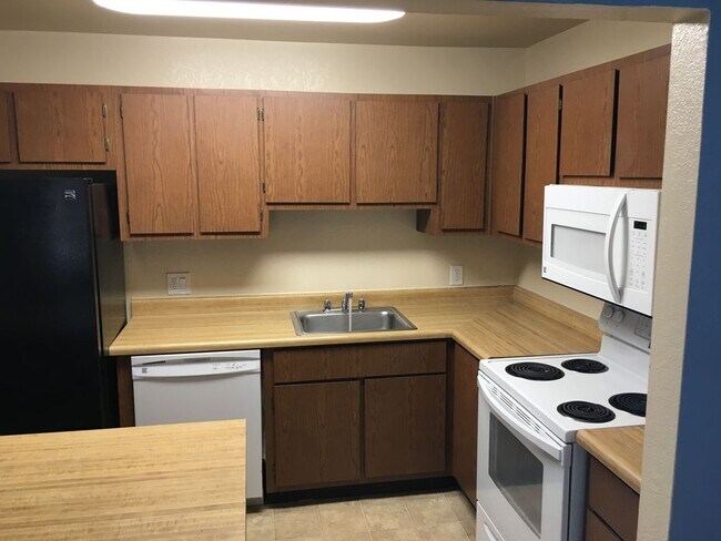 Foto del edificio - Super cute 2 Bed/2 Bath next to NAU! Laundry in unit!