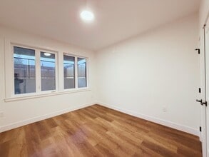 Building Photo - 16676-1617A 17a Ave