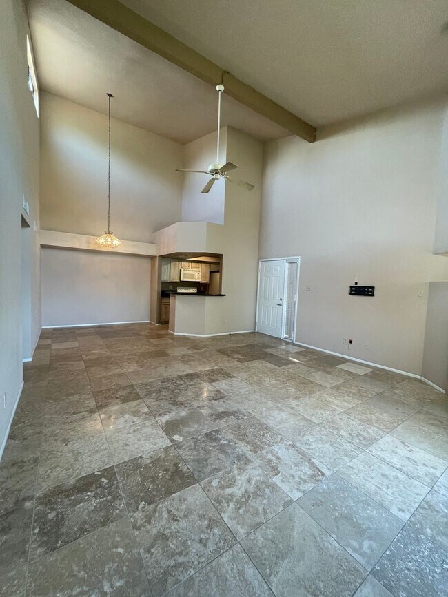 Foto del edificio - 7950 E Starlight Way