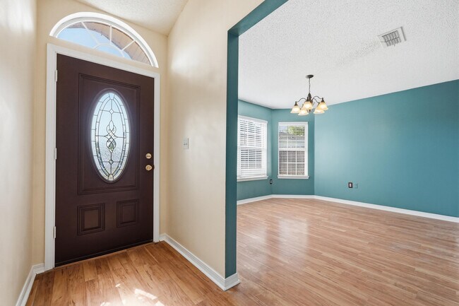 Foto del edificio - 210 Limestone Cir