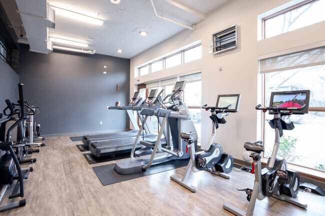 Fitness Center - Youngstown Flats
