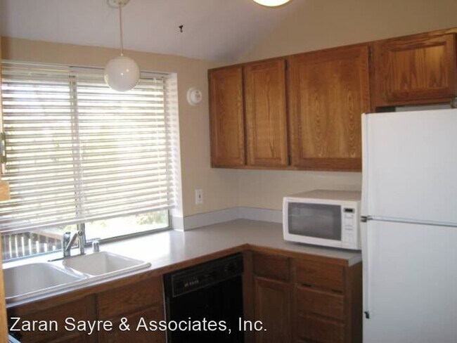 Building Photo - 3 br, 2 bath House - 1832 SW 323rd Street